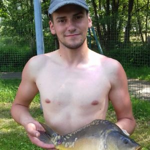 Laurent et sa première carpe