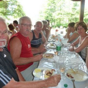 Bernard, Gérard, les 2, Monique, Dominique, Jean
